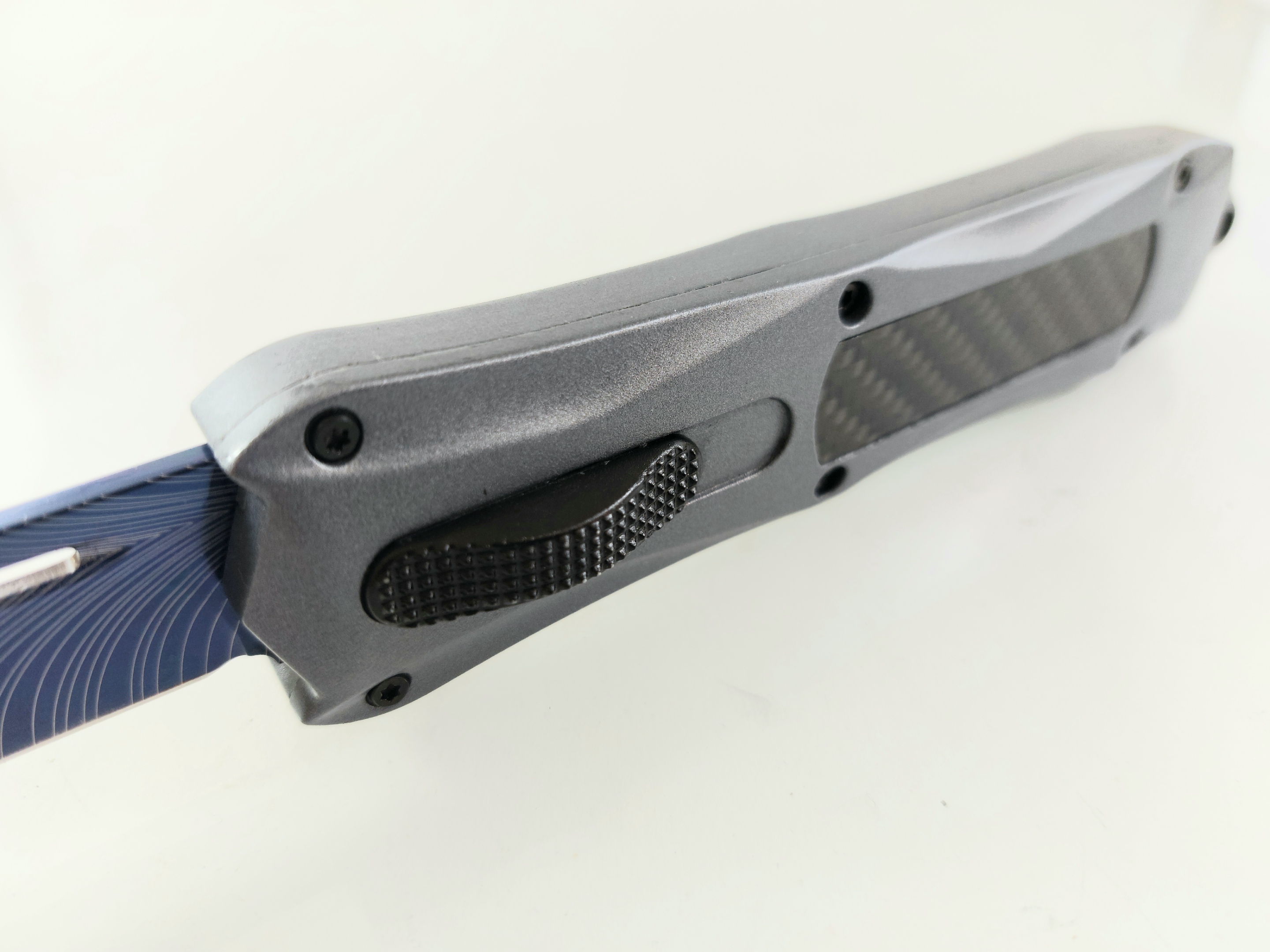Microtech Blue Blade OTF- сгъваем автоматичен нож Танто острие с клипс и калъф