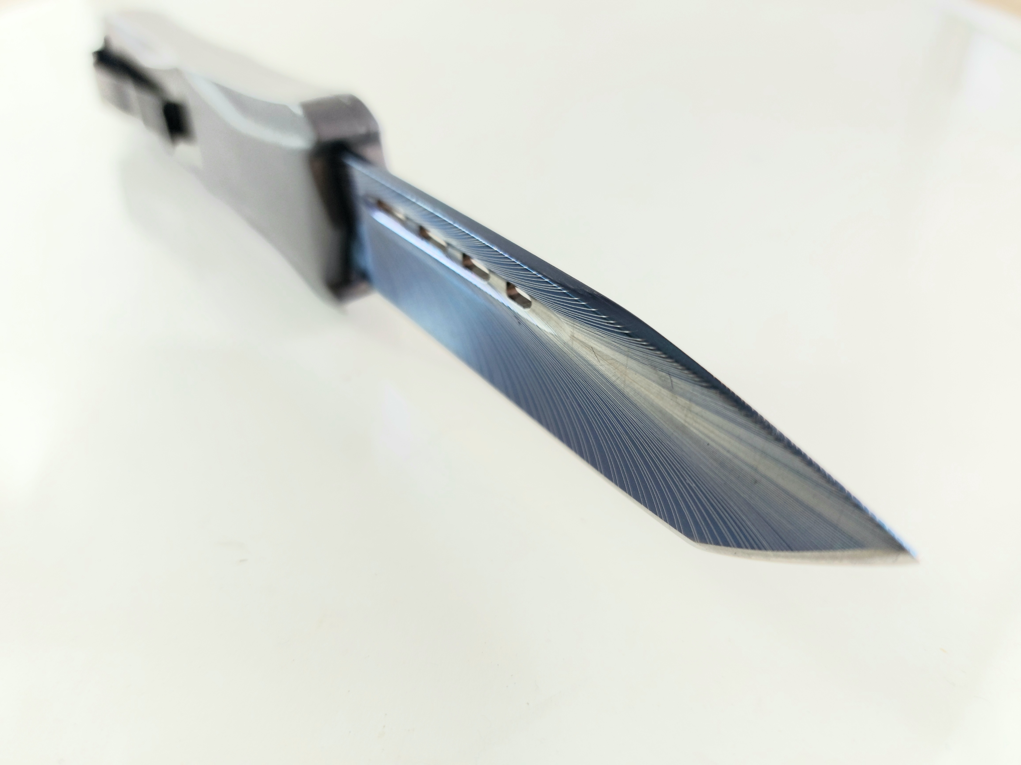 Microtech Blue Blade OTF- сгъваем автоматичен нож Танто острие с клипс и калъф