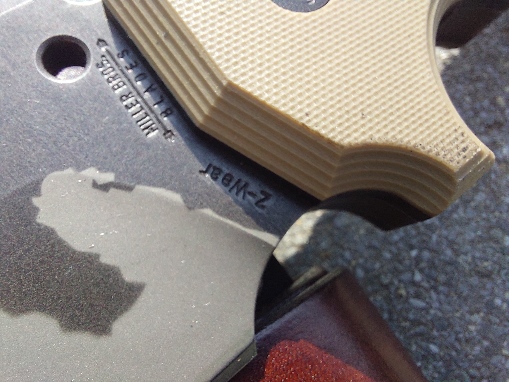 Боен ловен тактически нож фултанг G10 дръжка Kydex калъф с кожени ремъци