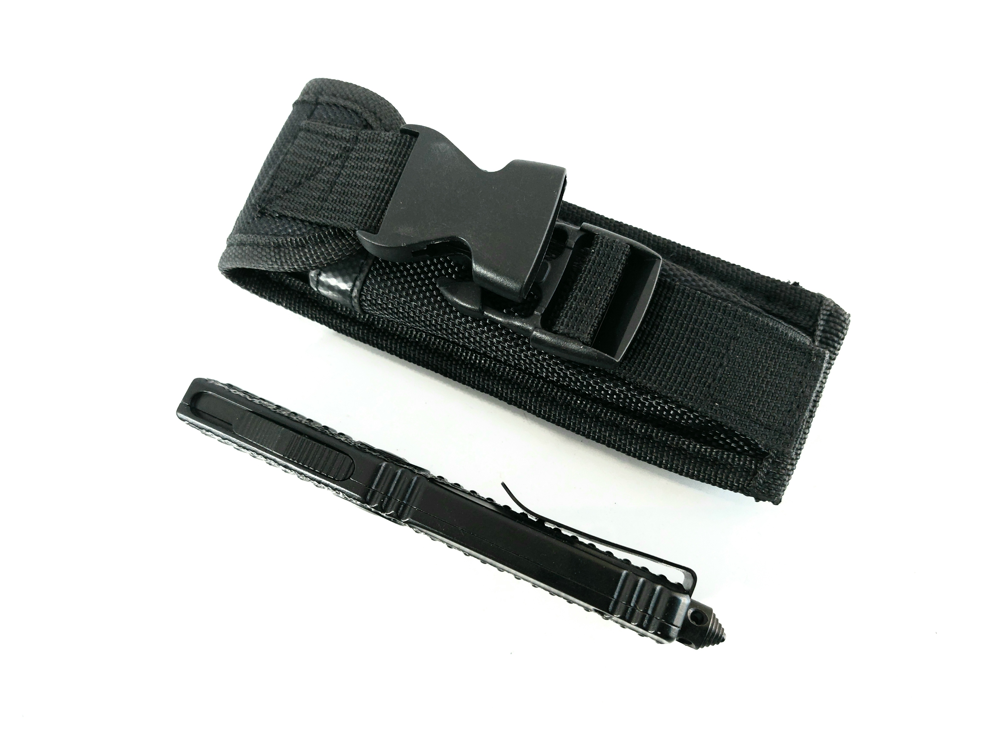 Microtech Black OTF- сгъваем автоматичен нож танто Skull