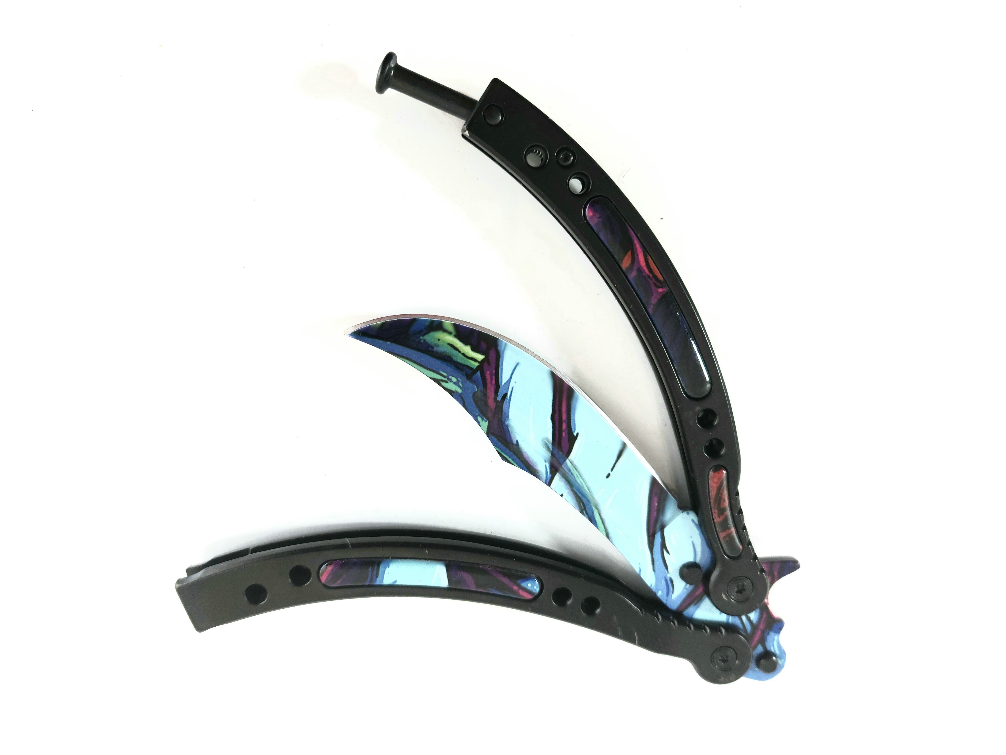Нож пеперуда остър  – ALIEN SKIN : CS GO, butterfly knife