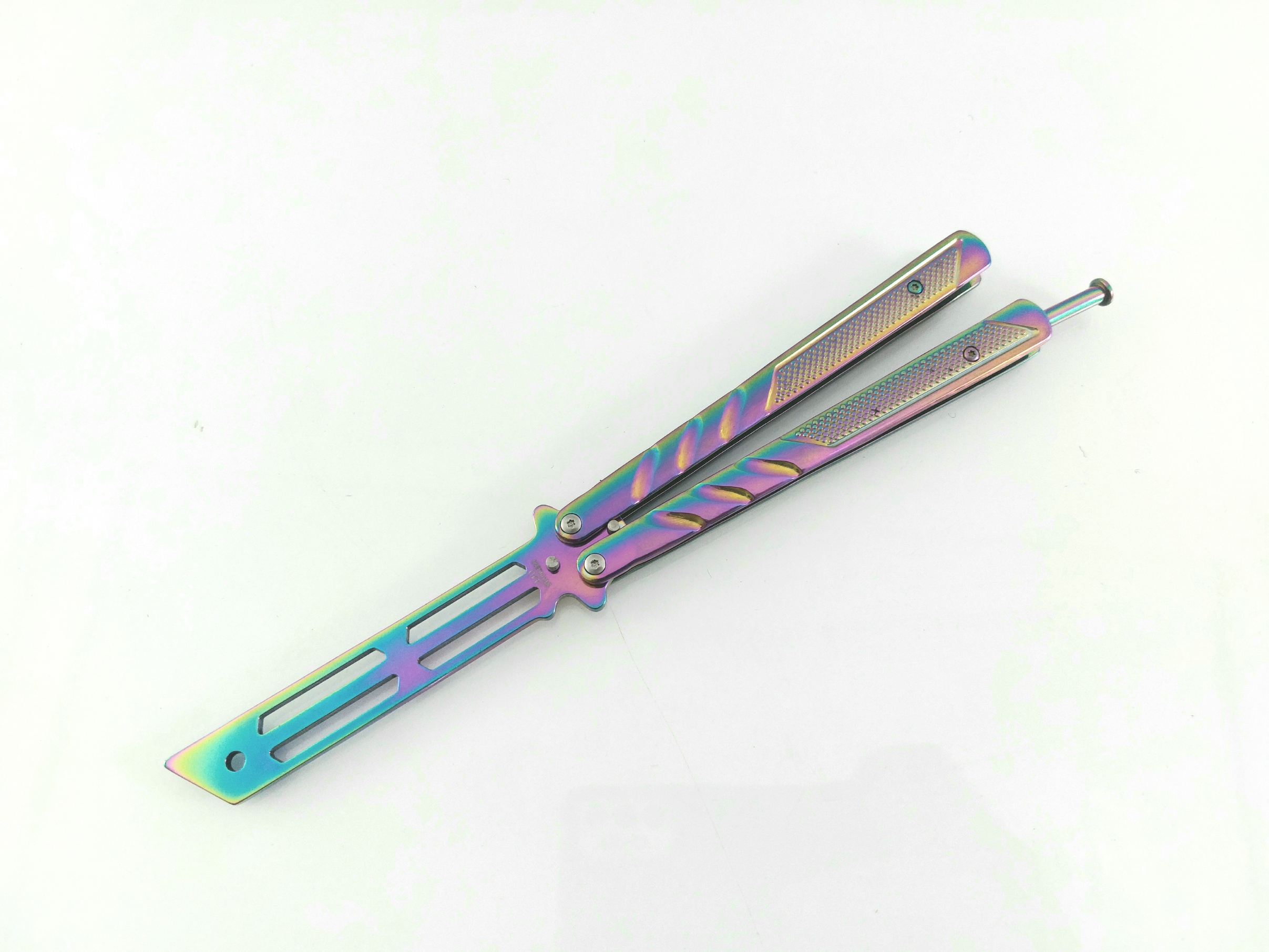 Rainow butterfly knife тип танто нож пеперуда незаточен тренировъчен футуристичен дизайн