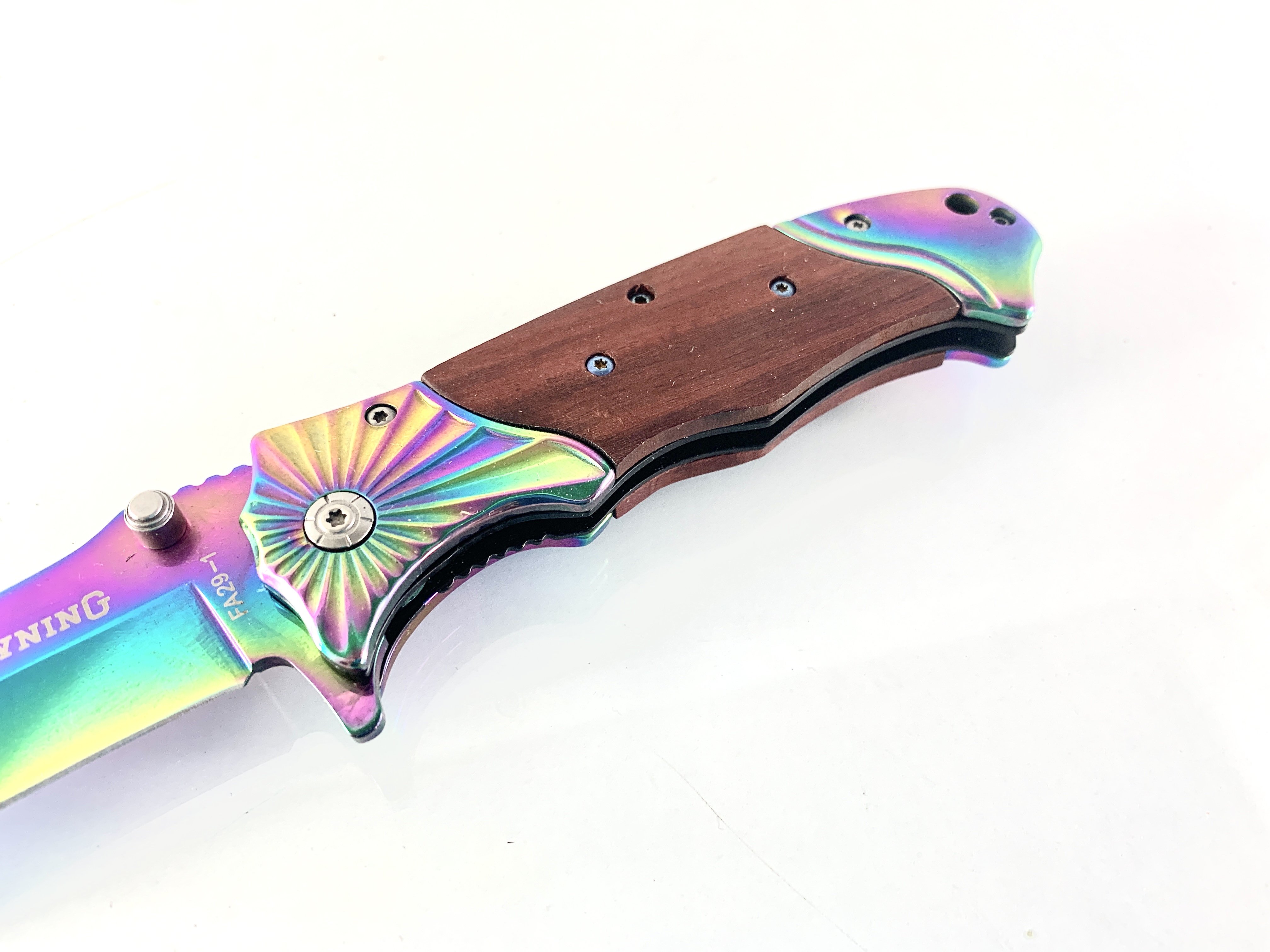 Сгъваем полуавтоматичен нож Browning FA29 - 1 Rainbow с дървени чирени
