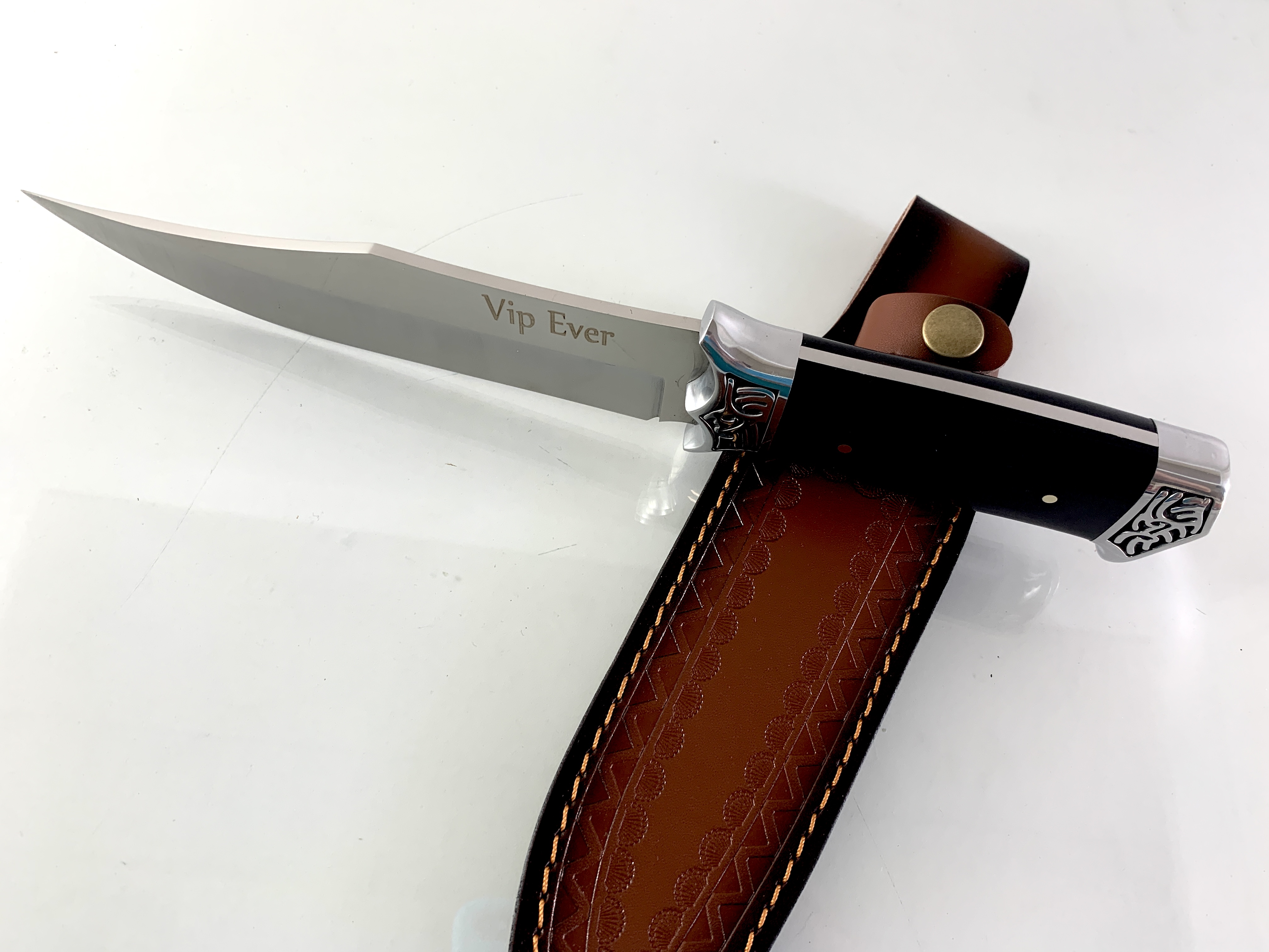 Bowie Hunting knife UC 58 Ловен нож метален масивен Vip Ever