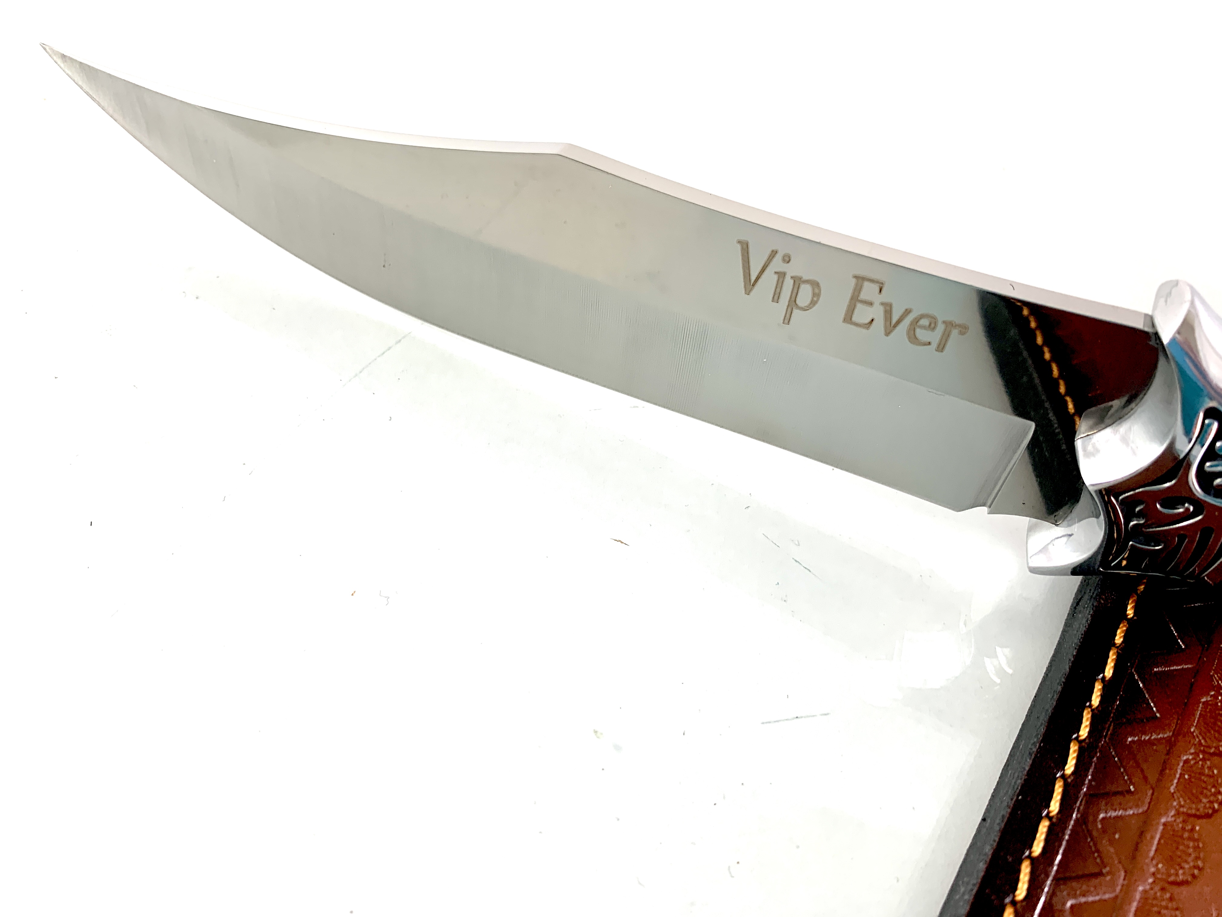 Bowie Hunting knife UC 58 Ловен нож метален масивен Vip Ever