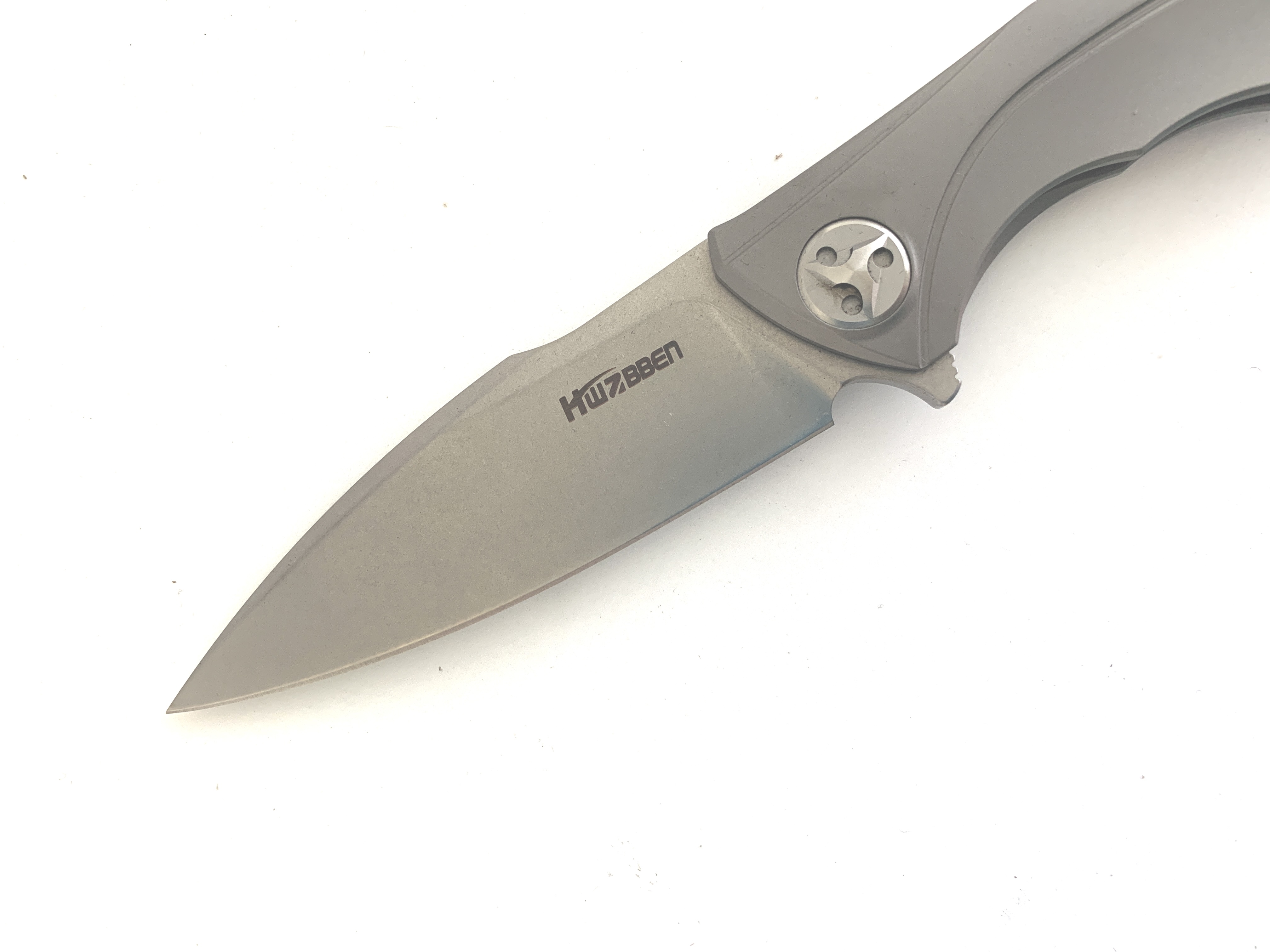 Kesiwo HWZBBEN J145 D2 Blade,Автоматичен сгъваем нож - Titanium Alloy Kesiwo HWZBBEN J145 D2 Blade,Автоматичен сгъваем нож - Titanium Alloy