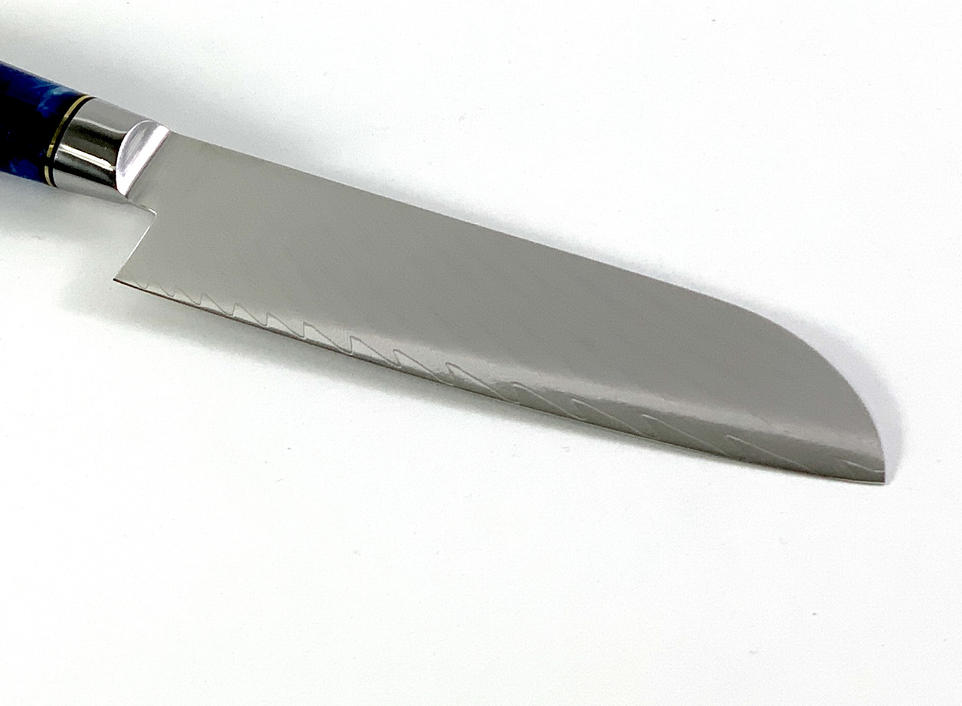 Професионален кухненски нож Santoku DAMASK - J005 полирана дръжка от дърво и смола Професионален кухненски нож Santoku DAMASK - J005 полирана дръжка от дърво и смола