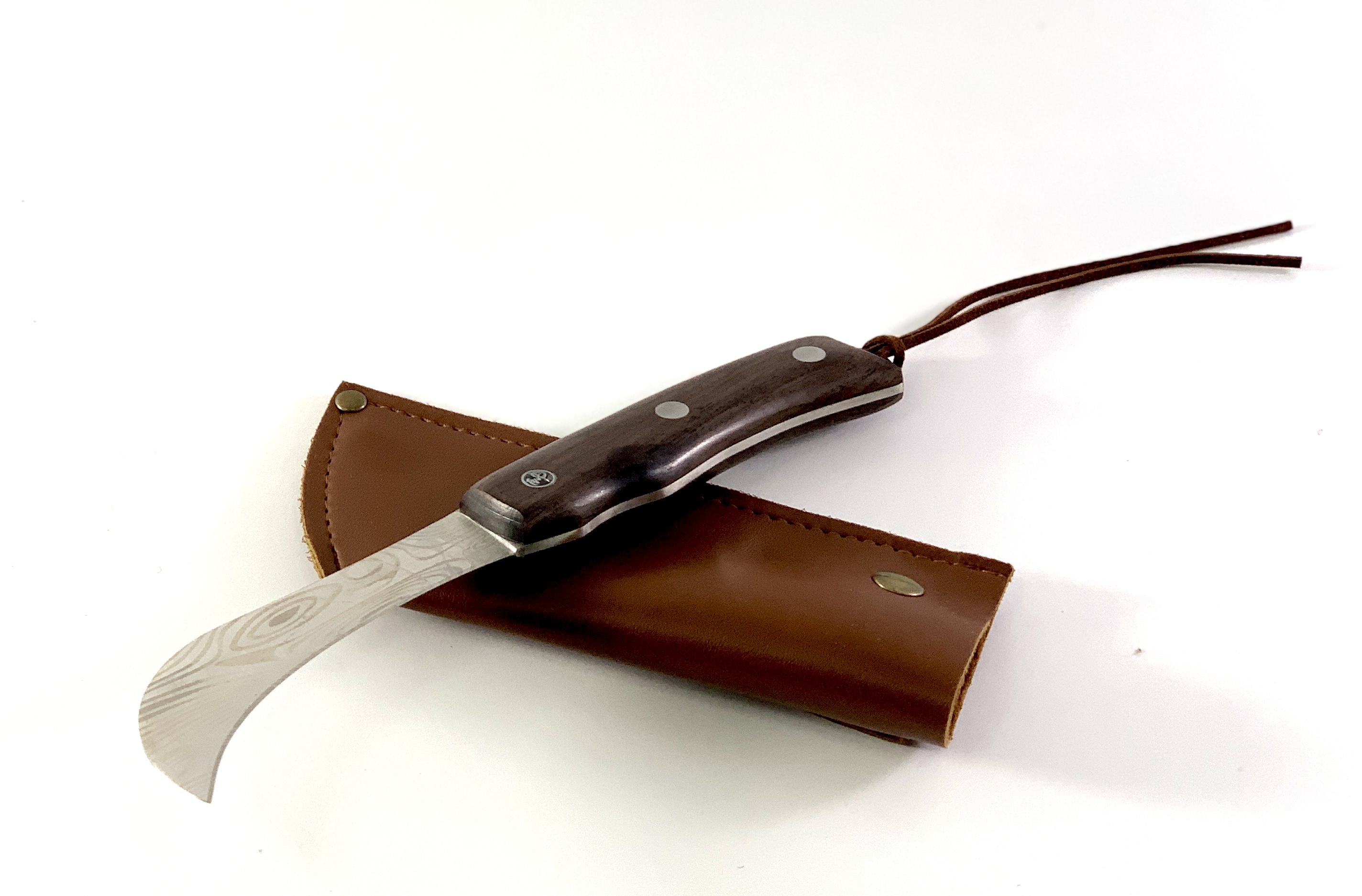 Нож с кожен кафяв калъф с извито острие Knives DV9089