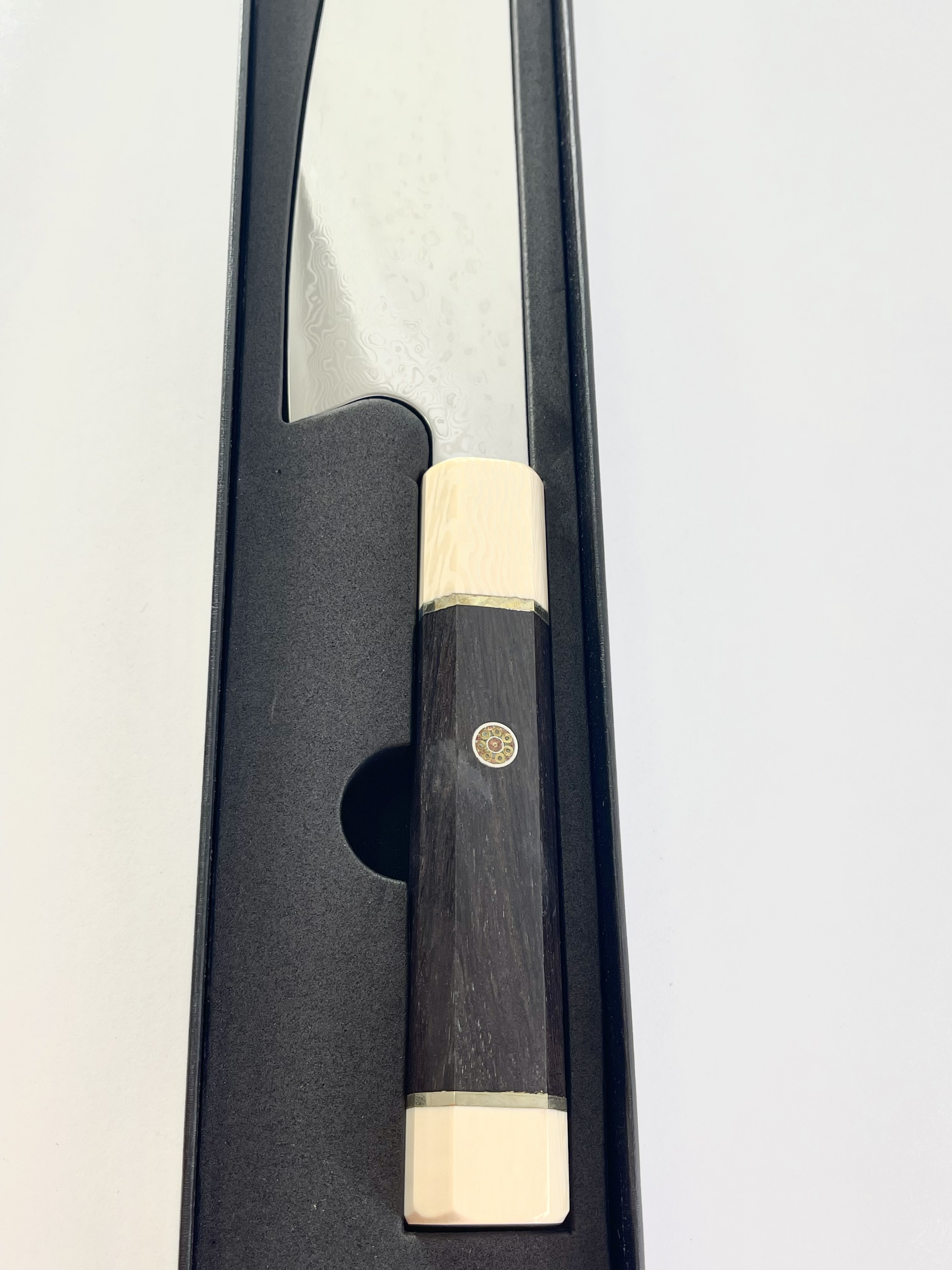 Професионален кухненски нож Santoku DAMASK - W006 полирана дръжка от дърво и смола