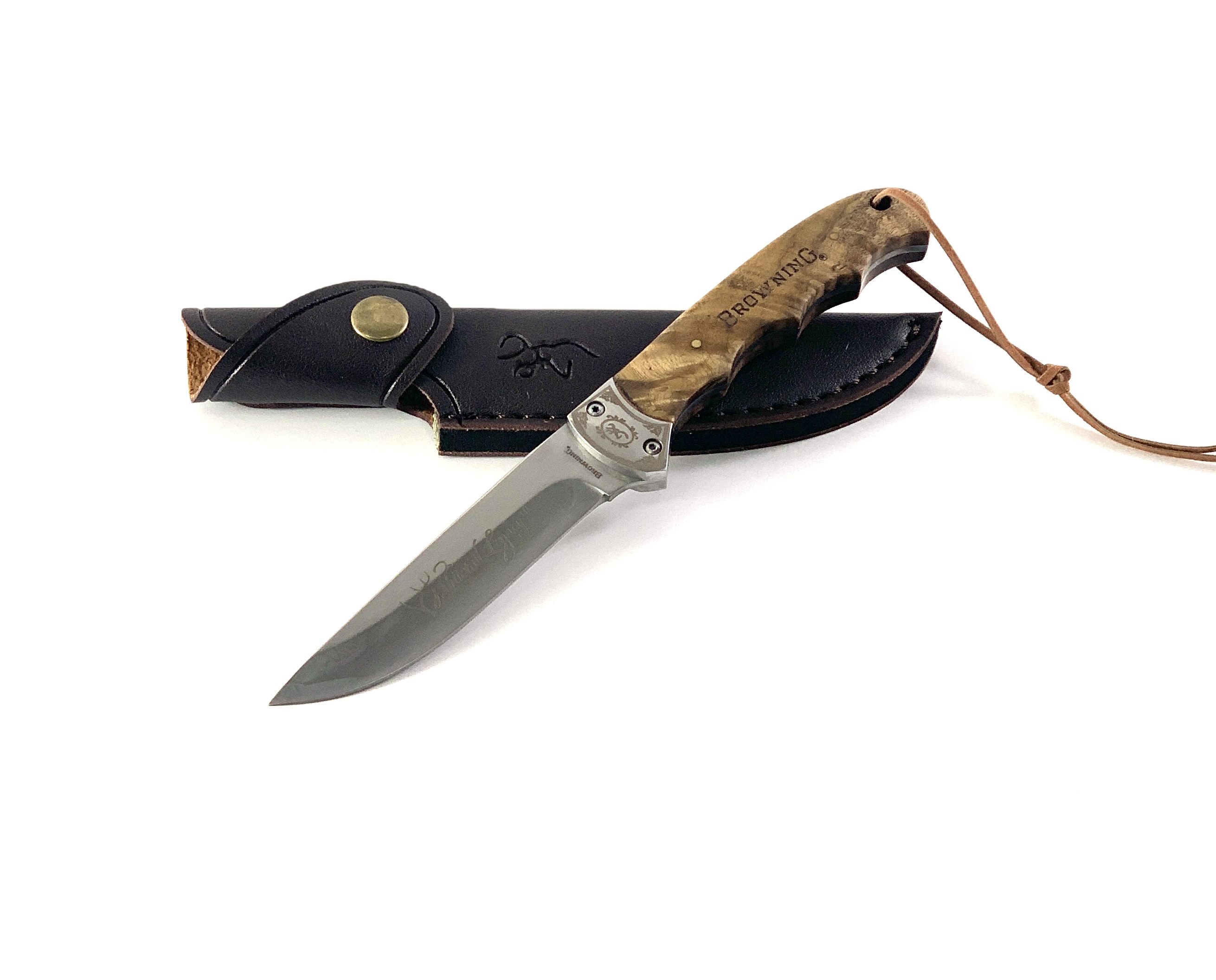 Красив добре балансиран с изчистени линии и красив дизайн ловен нож - Browning
