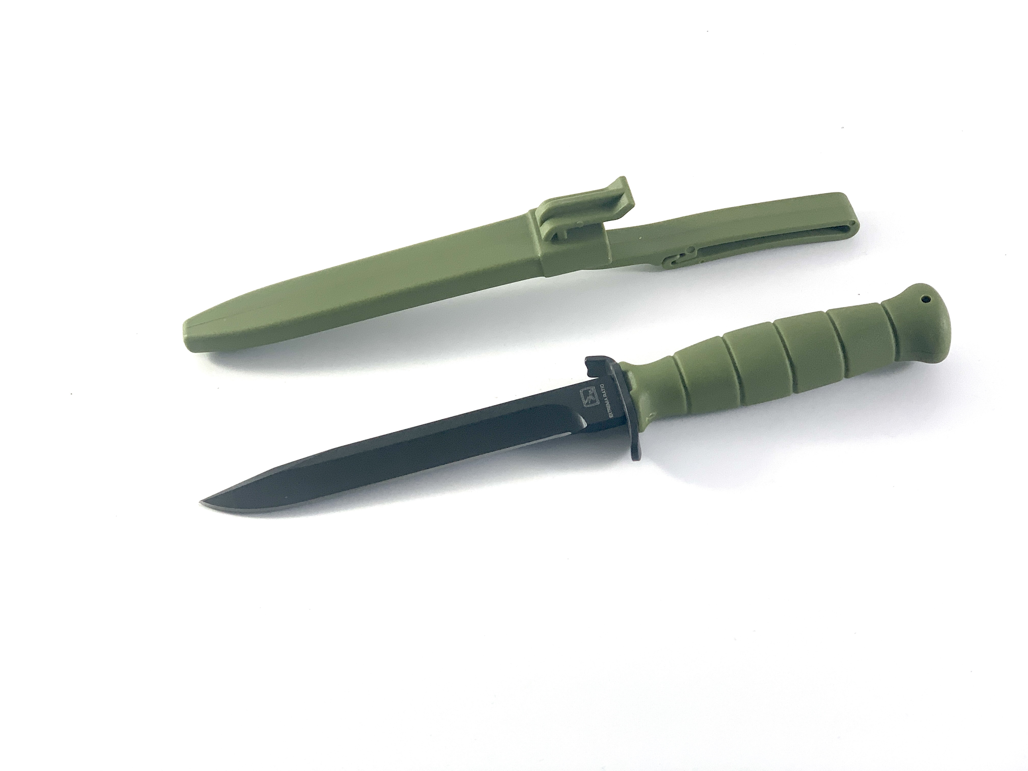 Italy military  военен нож за лов Model C00360A Green kydex sheet