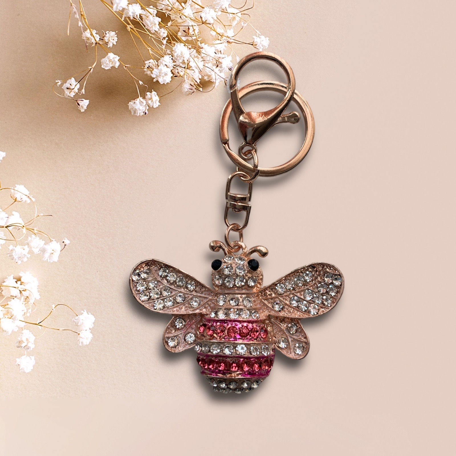 Дамски ключодържател пчела с  камъчета