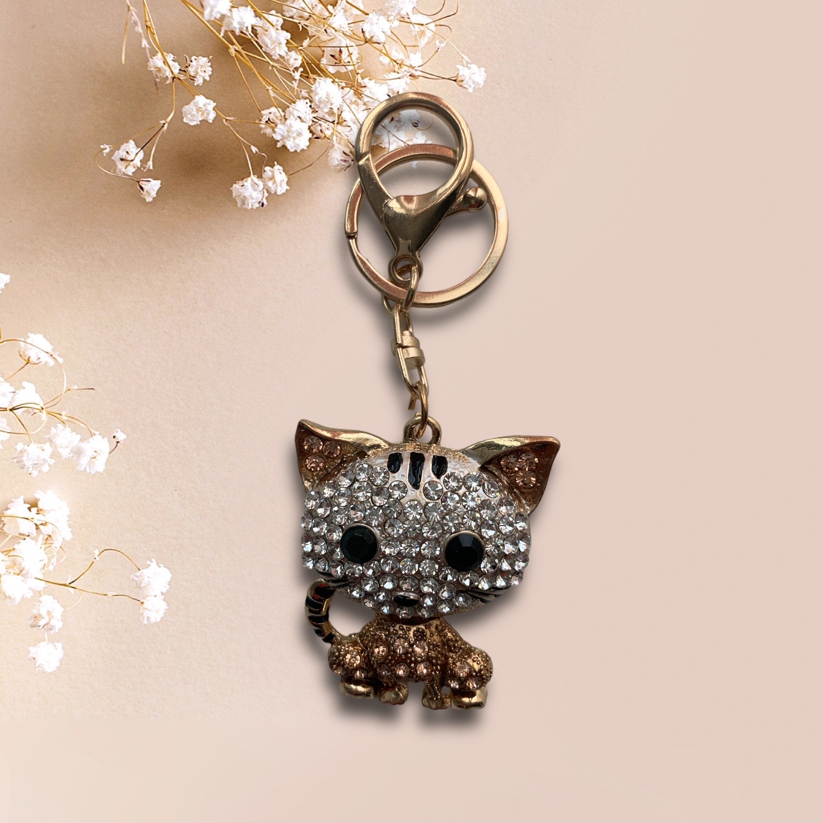 Дамски ключодържател Малко Котенце с камъни