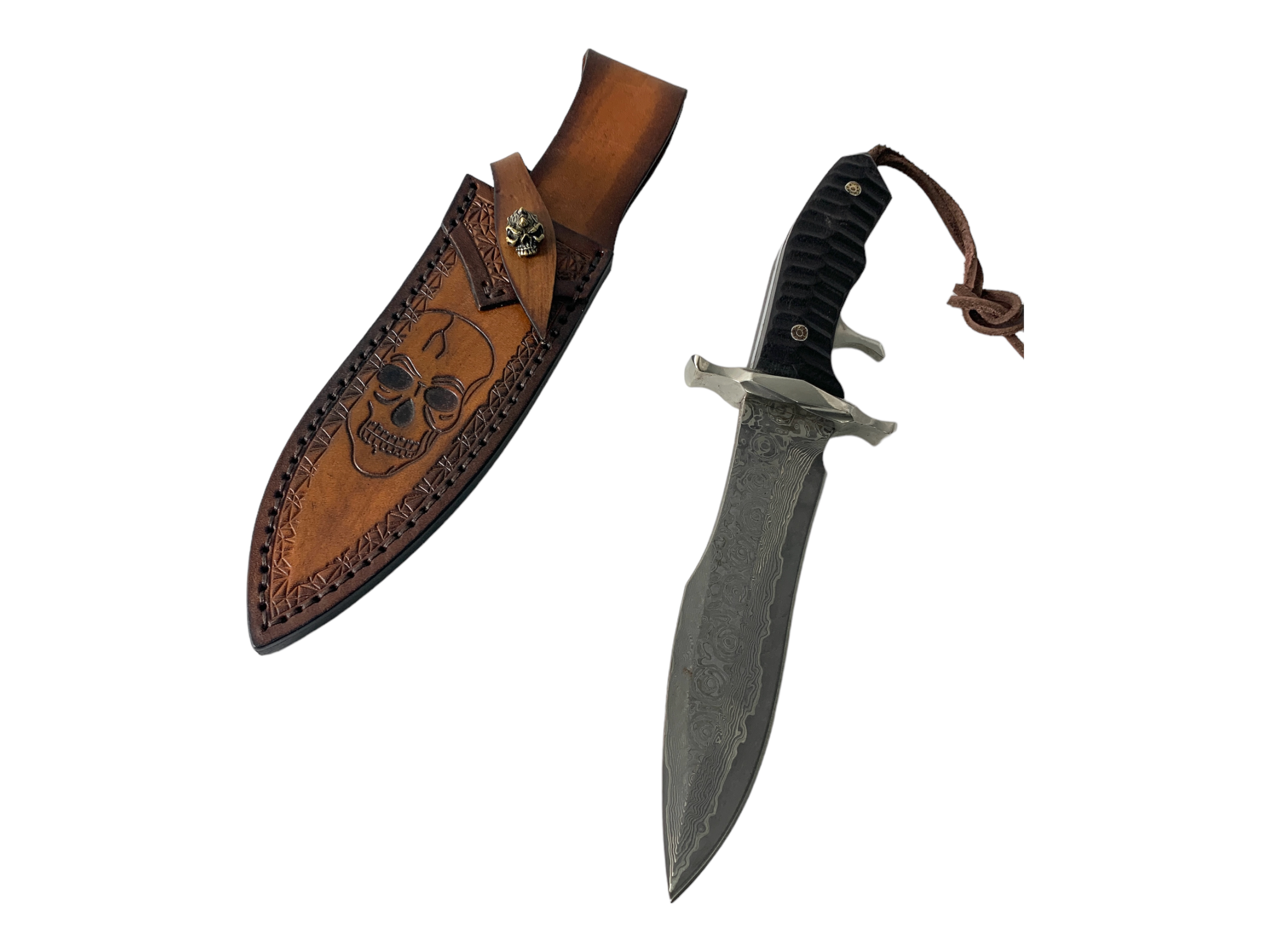 Ръчно изработен тактически нож с дамаска стомана и кожен калъф с мотив череп