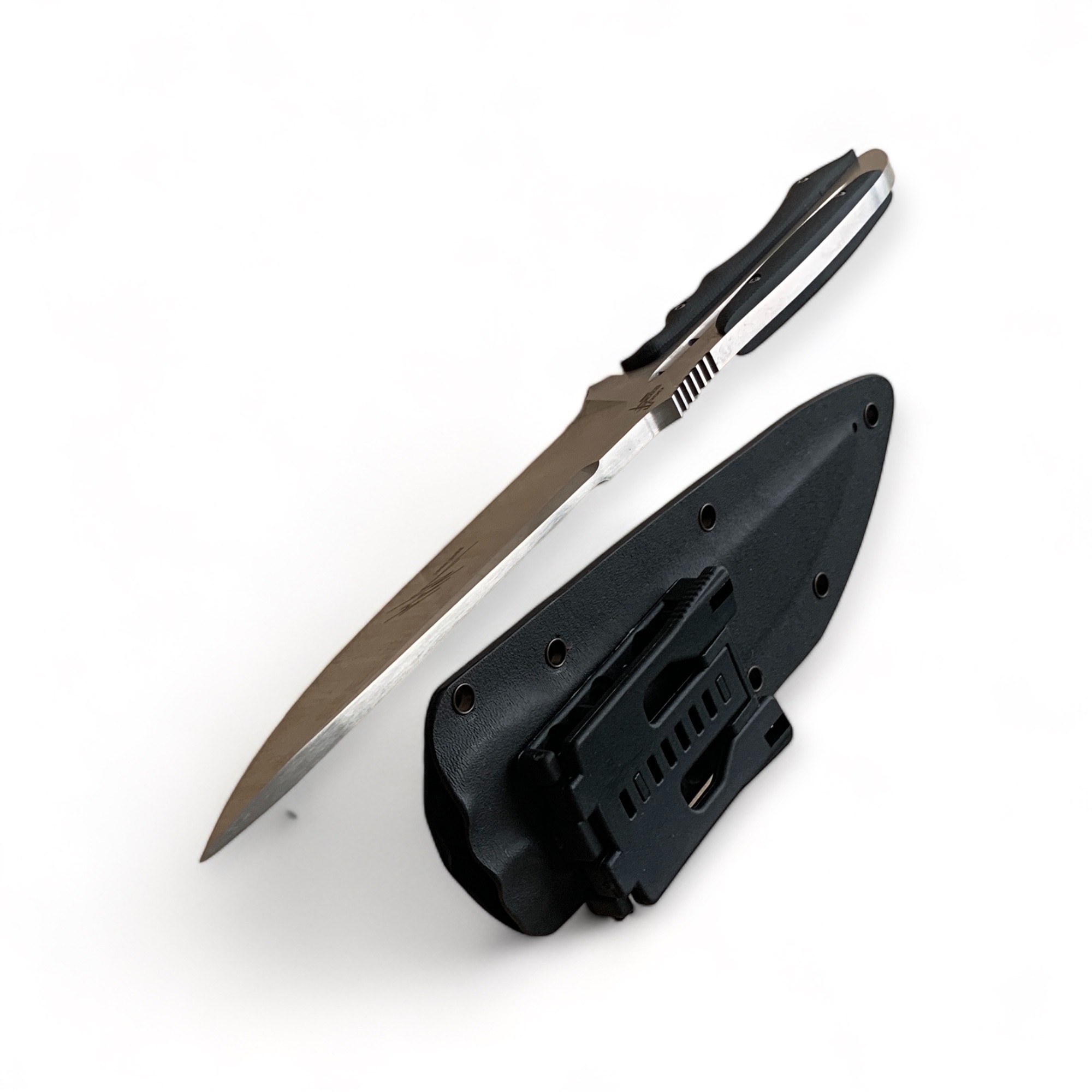 Професионален нож с фиксирано острие и калъф от kydex - Перфектният инструмент за оцеляване Професионален нож с фиксирано острие и калъф от kydex - Перфектният инструмент за оцеляване