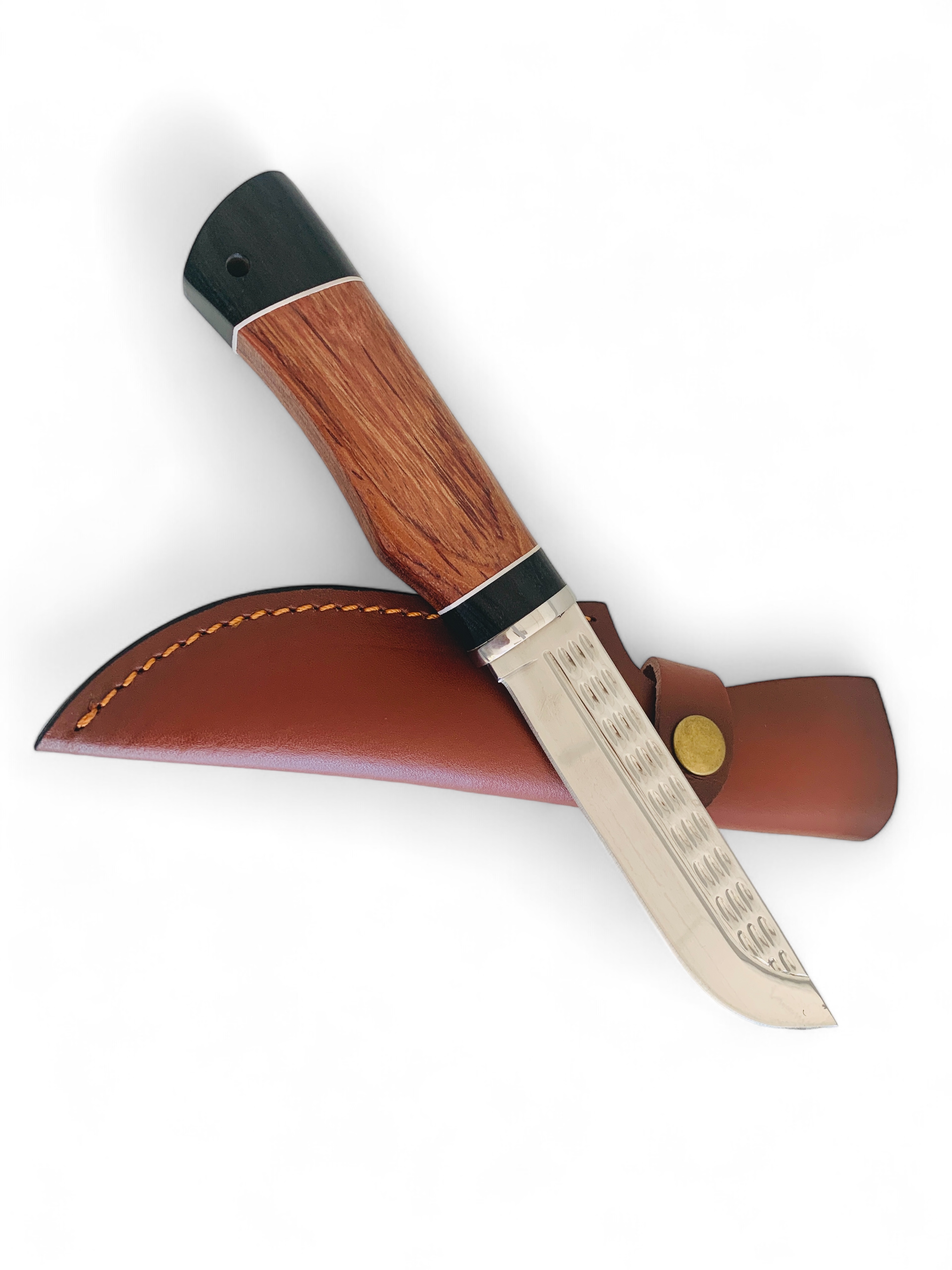 Ловен нож с фиксирано острие Knives FB1758B - компактен и надежден