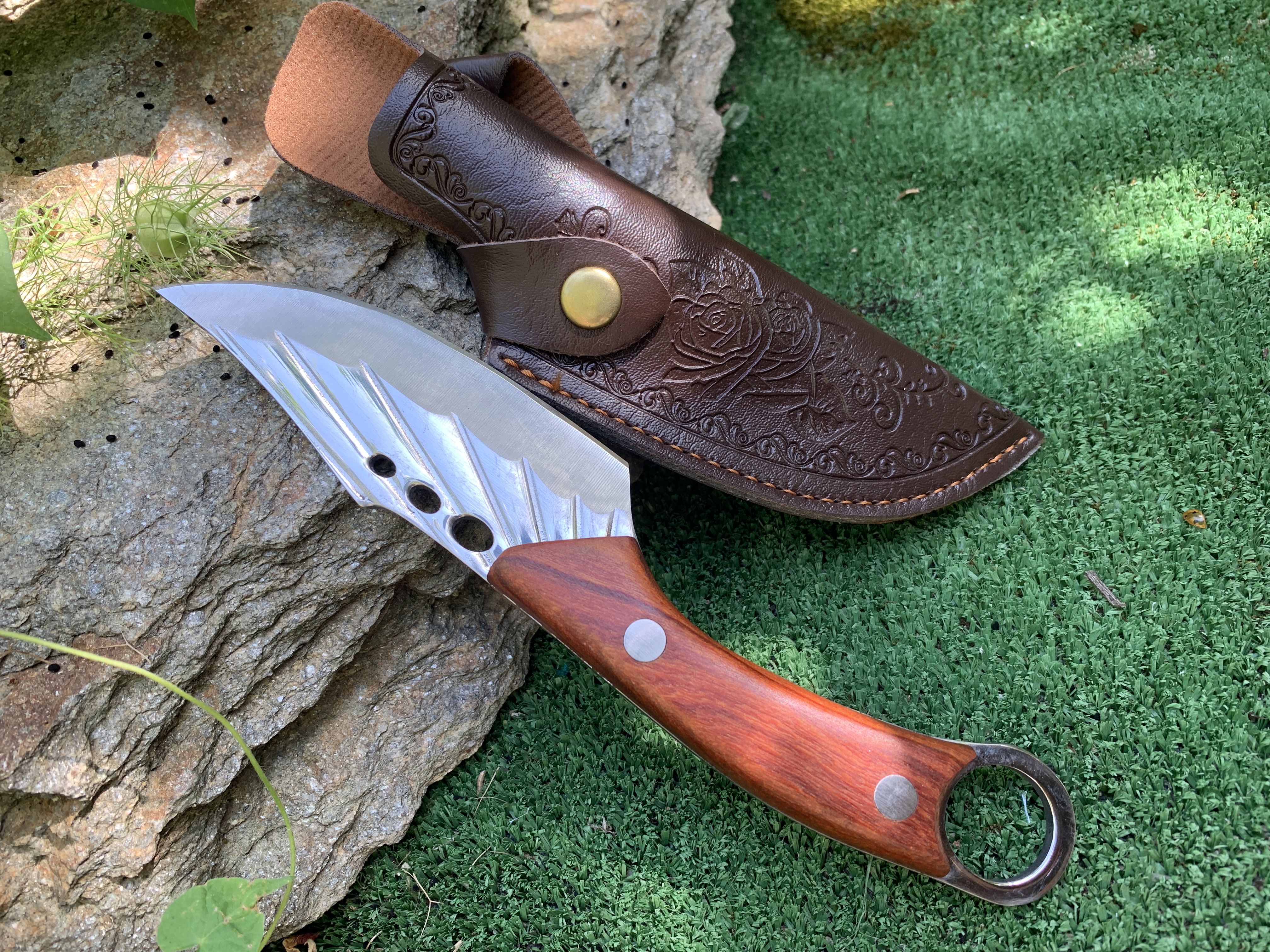 Ловен нож с фиксирано острие - Knives FB1762E Ловен нож с фиксирано острие - Knives FB1762E