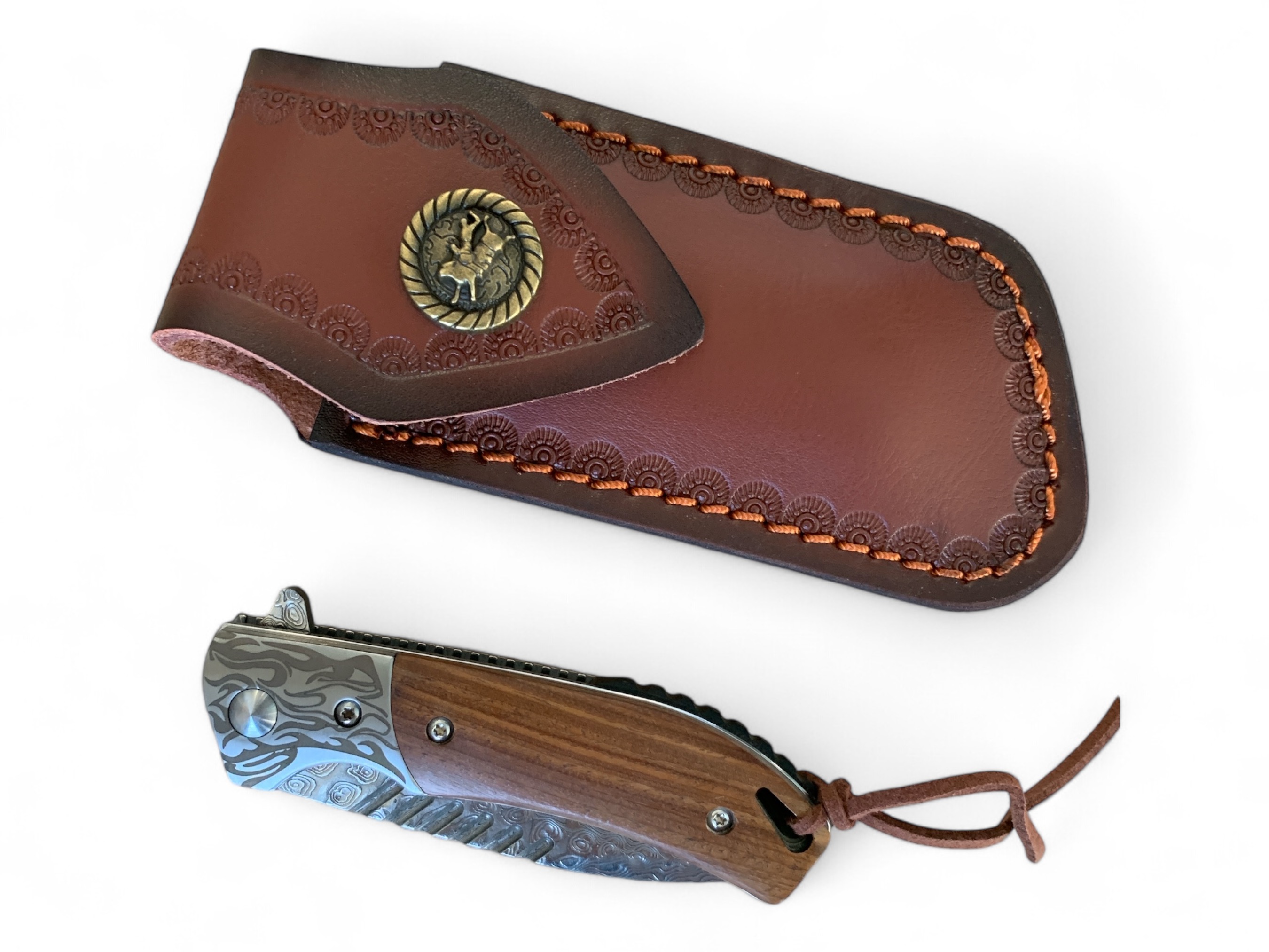Сгъваем нож от дамаскова стомана с дървена дръжка - Woodland Strider