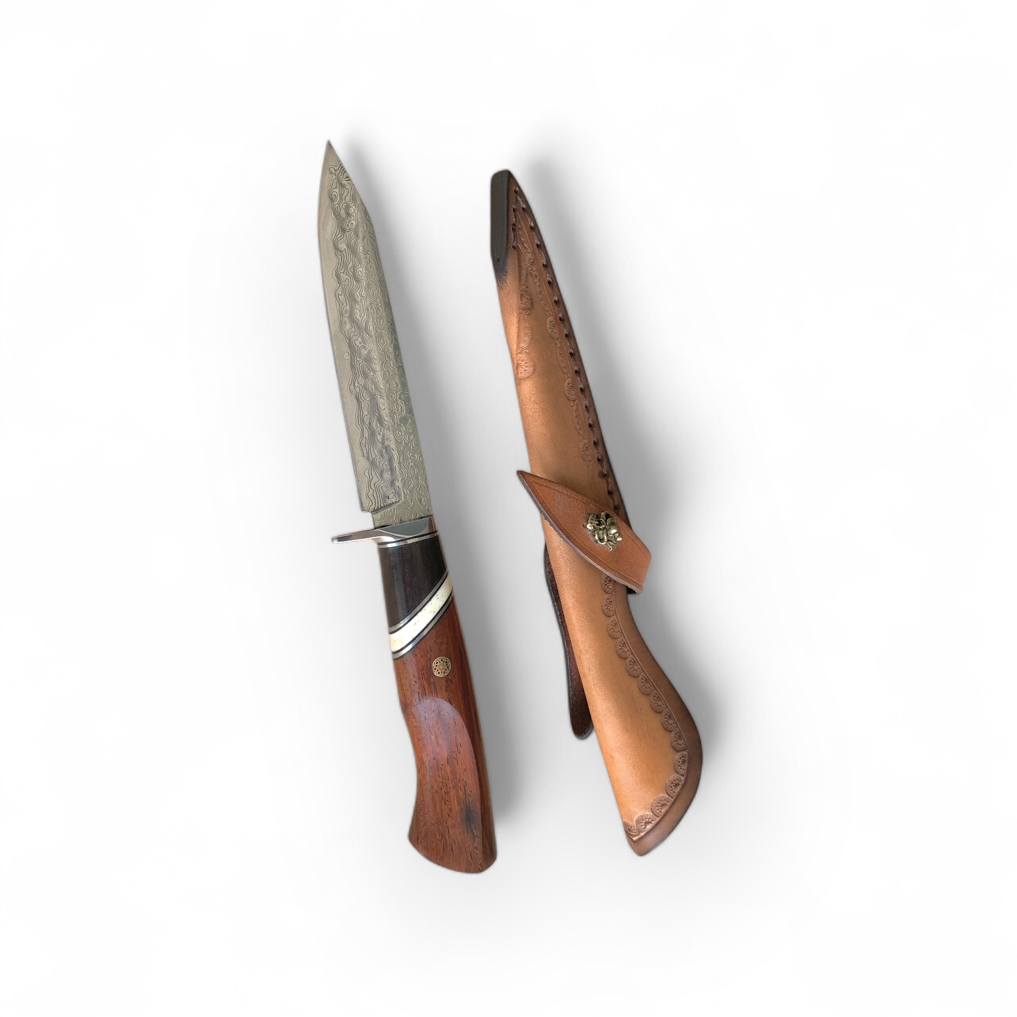 Ловен нож "Damascus Elegance" – Уникален дизайн и превъзходно качество