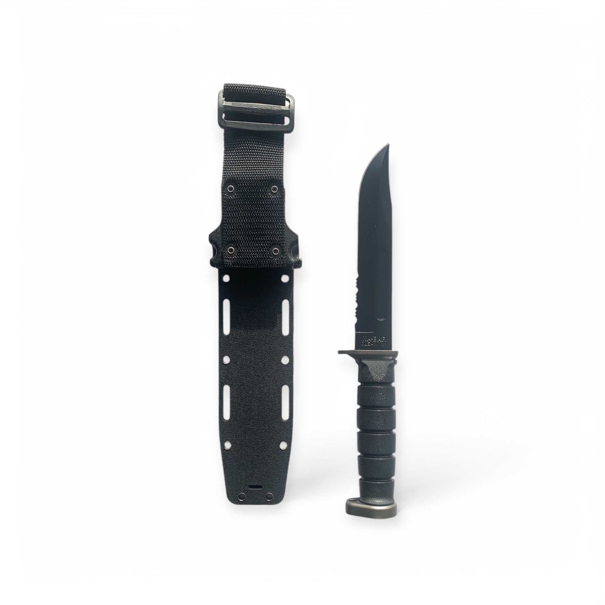 Кания от Kydex и тактически нож с D2 стомана