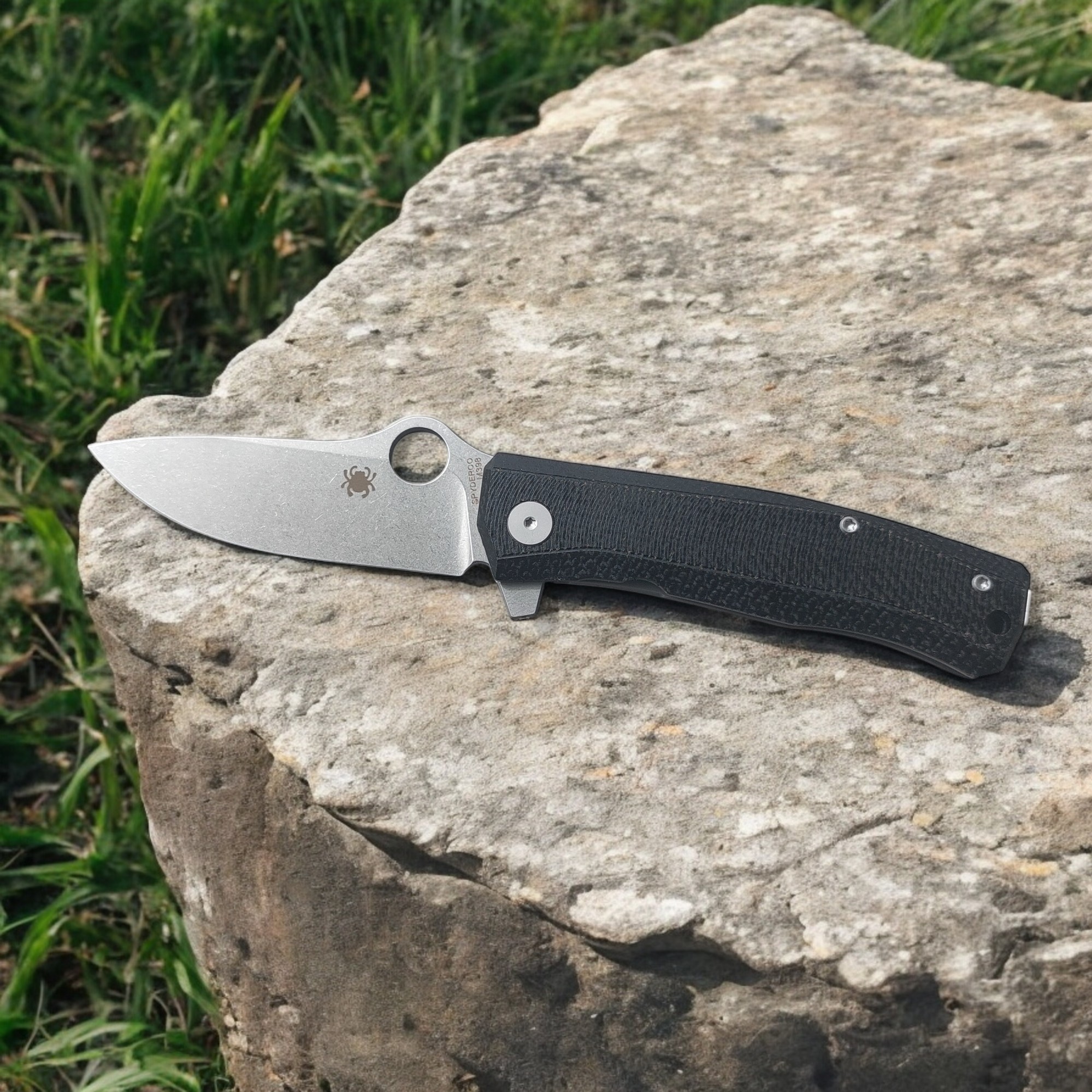 Сгъваем нож с M398 стомана и Micarta дръжка – отворен изглед