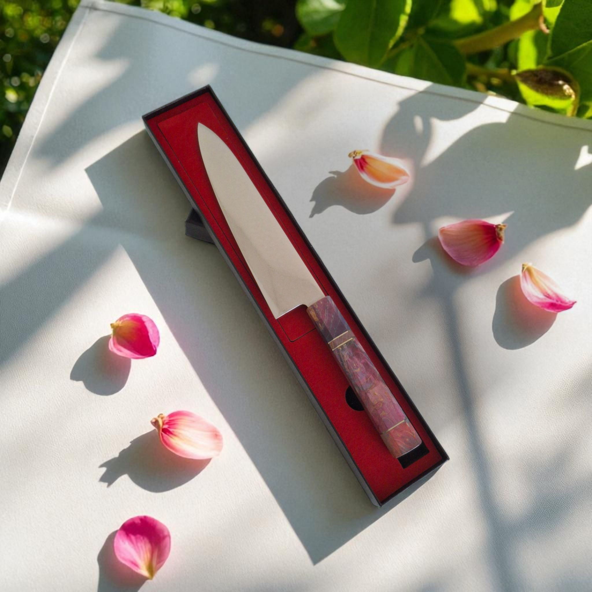 Кухненски нож Kiritsuke с артистична дръжка и дамаско острие
