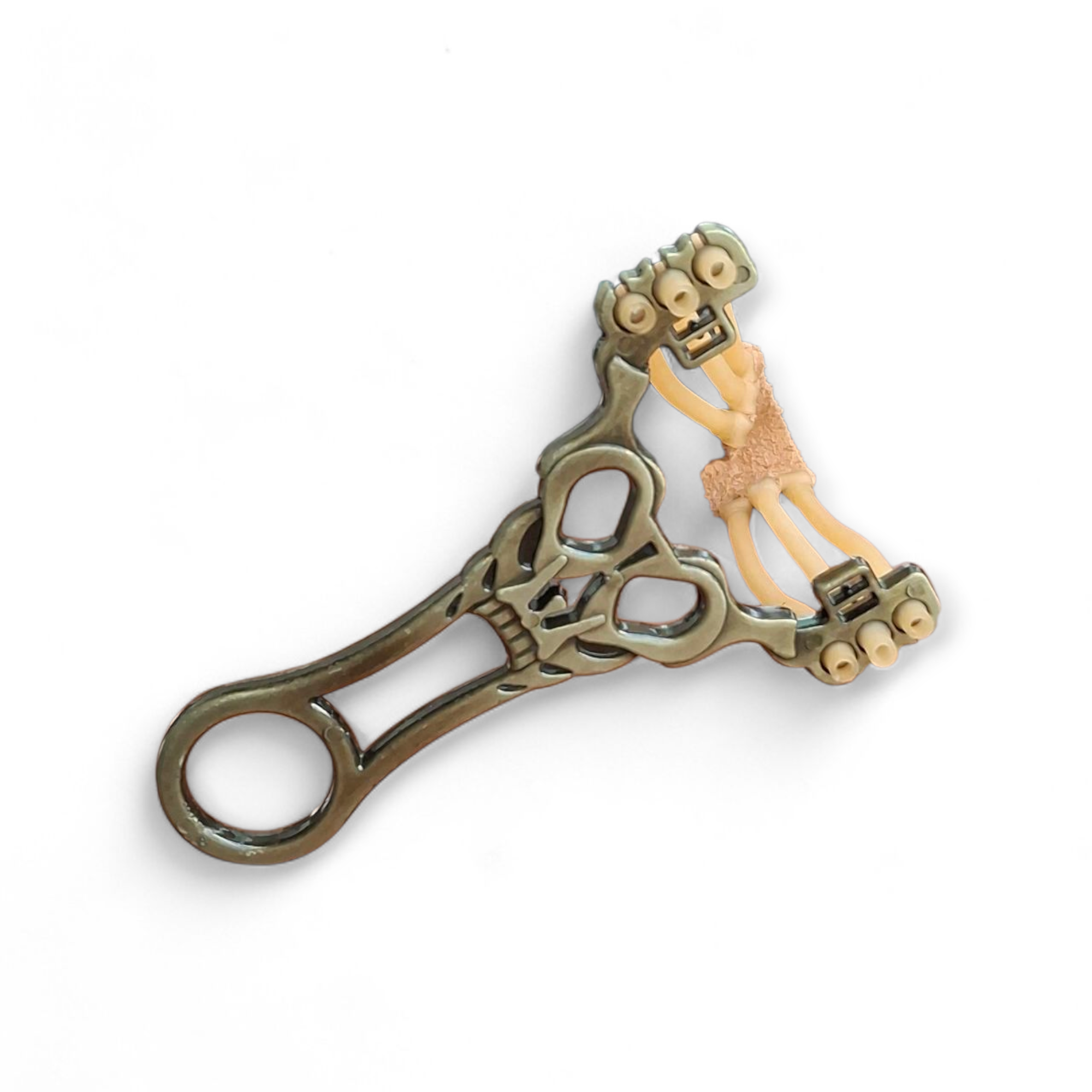 MadMonkay SkullShot – Метална Прашка с Агресивен Дизайн и Силен троен ластик