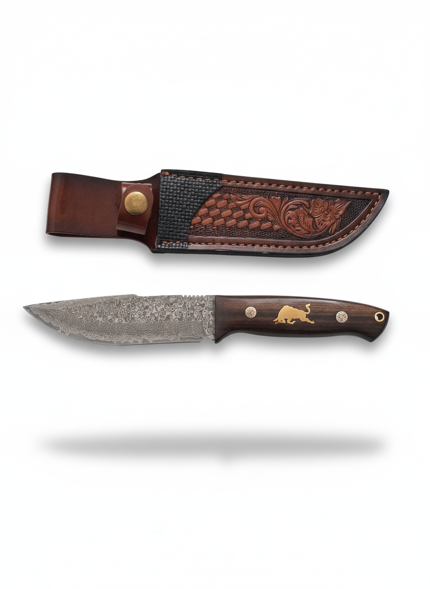 Ловен нож с дамаска стомана VG-10 и орехова дръжка – ръчна изработка