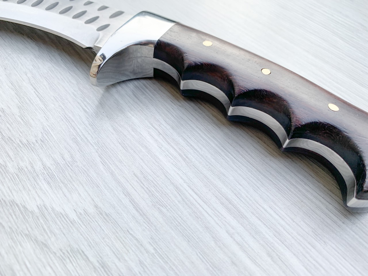 Мачете "Kukri Predator" с фултанг конструкция и кожен калъф