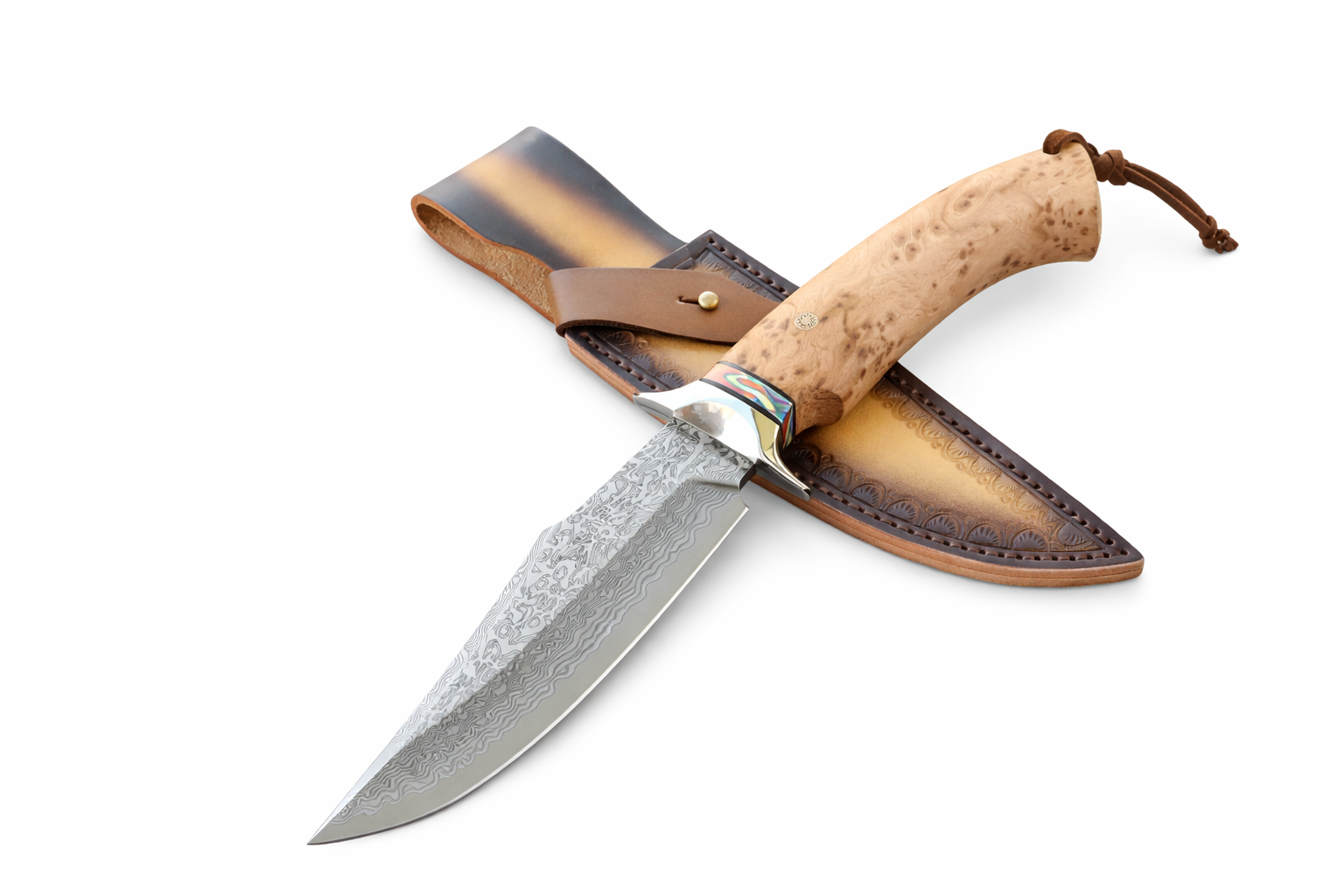 Ловен нож от дамаска стомана VG10 с дървена дръжка