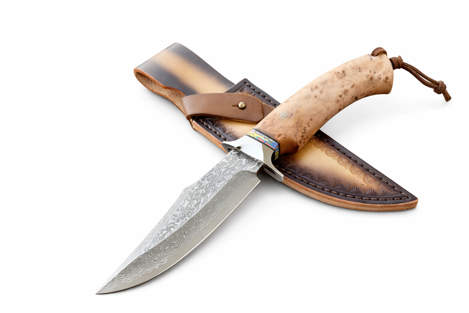 Ловен нож от дамаска стомана VG10 с дървена дръжка