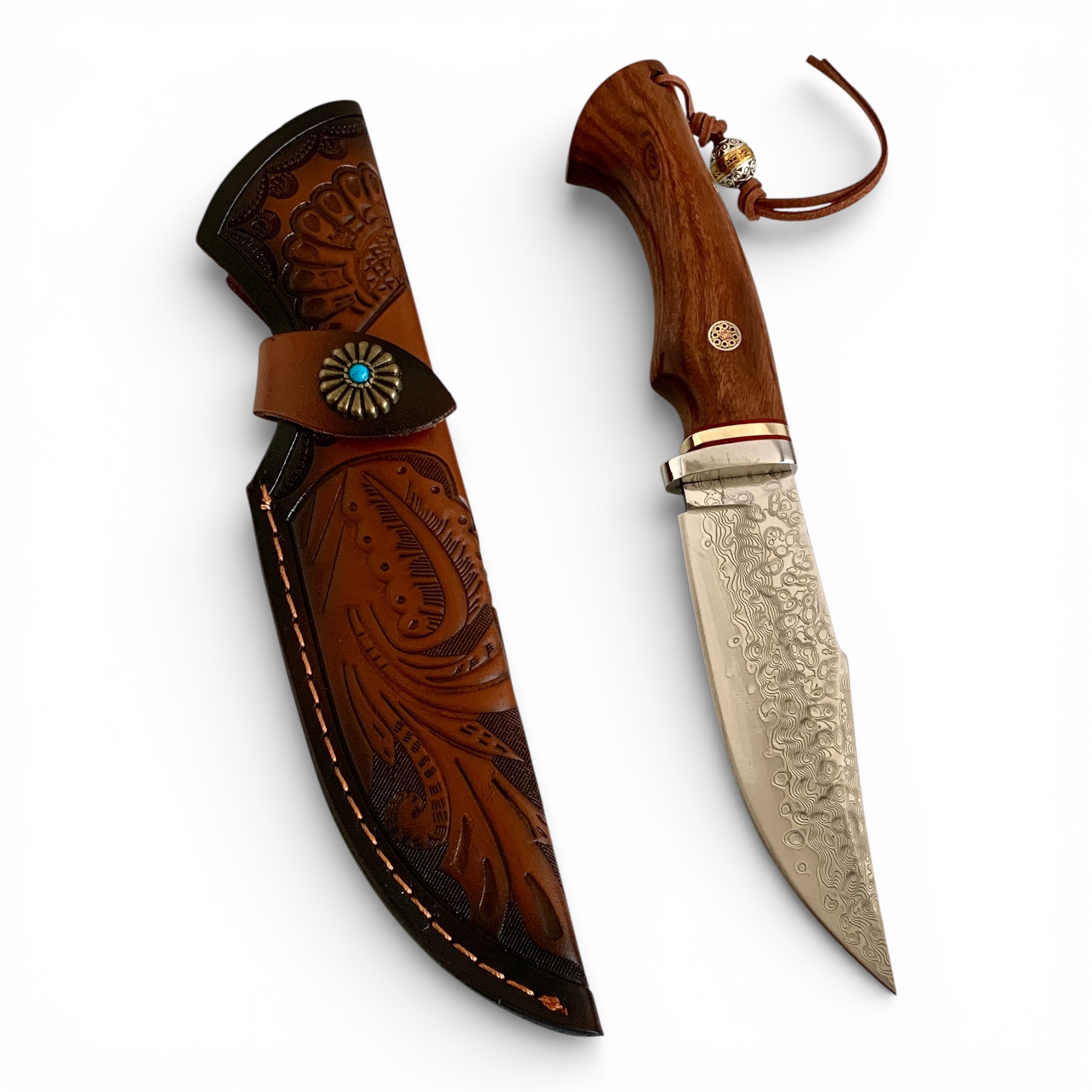 Ловен нож от дамаска стомана с дървена дръжка