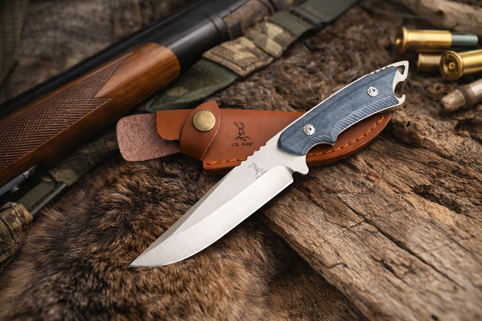 Ловен нож 7Cr17Mov със синя дръжка